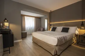 Yomo Eureka - Room