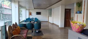 Himalayan Haveli Fooding and Lodging - Restaurant