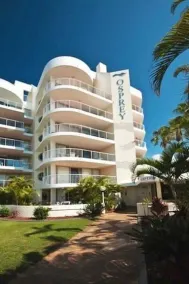 Osprey Apartments - Interior entrance