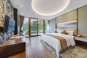Howard Johnson By Wyndham Lake Serenity Hotel Neijiang - Rom