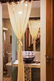 Villa Damar Boutique Hotel - Bathroom