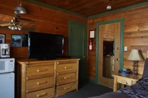 Shaver Lake Village Hotel - Zimmer