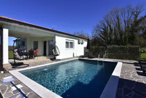 Casa vacanze con piscina esterna - Piscina