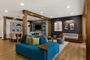 Everhome Suites Panama City Beach by Choice Hotels - Hall