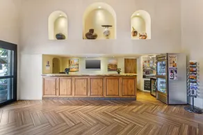 Best Western Plus Arroyo Roble Hotel & Creekside Villas - Reception