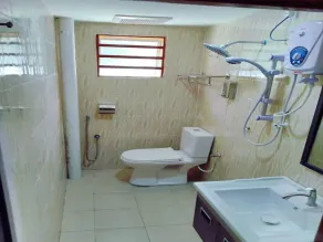 Hotel Puteri Miqaila - Salle de bain