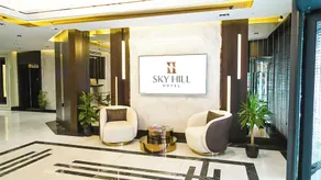 Sky Hill Hotel - Lobby sitting area