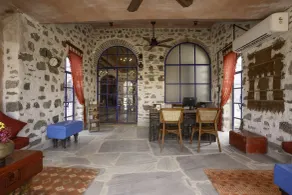 Maya Luxury The Quila Udaipur - Recepción