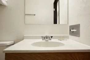 Super 8 by Wyndham Houghton - Salle de bain