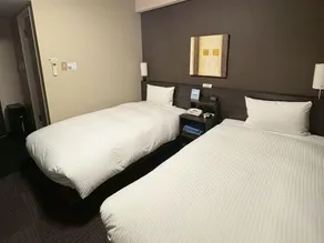 Hotel Route-Inn Higashihiroshima Saijo Ekimae - Chambre