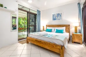 Tranquility Chill at Palm Cove - Room