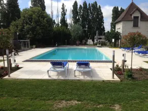 Chambres d'hôtes Au Clos de Beaulieu - Piscina