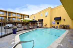 Napa Valley Hotel & Suites - Piscine