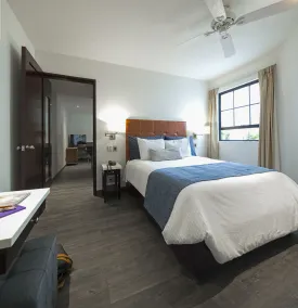 FlowSuites Polanco - Room