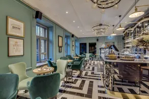 Grand Poet Hotel and SPA by Semarah - Recepción