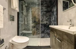 La Mia Suites - Badezimmer