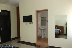 Gees Inn - Room
