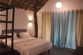 Agonda Beach Chalets - Zimmer