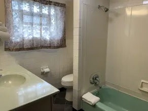 Budget Inn - Badezimmer