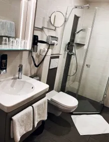 Hotel Paintner - Bathroom