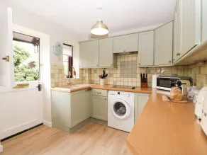 Blueberry Cottage - Interior
