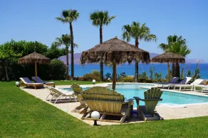 Aneria Suites - Basseng