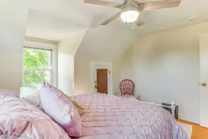 Charming Lake Mills Home Near Rock Lake & Beach - Interiør