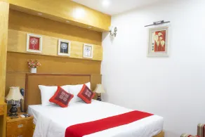 Moon Hotel Cau Giay - Rom