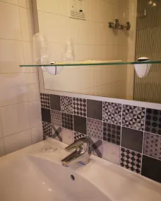 Hôtel Trianon Tours - Badrum