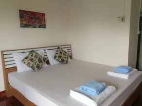 Saeng Tai Amphawa - Room