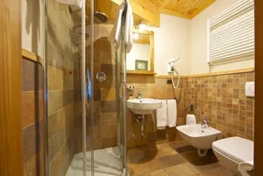 Laghetto Alpine Hotel & Restaurant - Badezimmer