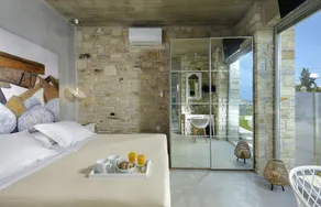 Kouros n' Kori Villas - Room