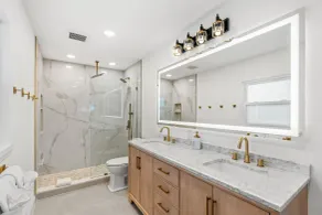 502 Colony Street - Bad