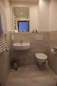 Hotel am Markt - Bathroom