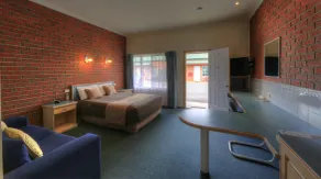 Bairnsdale Tanjil Motor Inn - Room