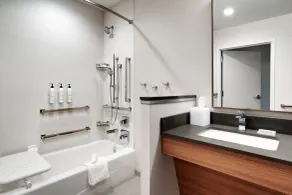 Fairfield by Marriott Inn & Suites Salt Lake City Cottonwood - Badeværelse