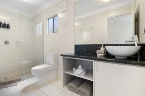 Point Samson Resort - Bathroom