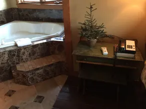 Sumas Mountain Lodge - Bad