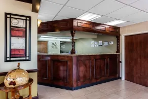 Quality Inn & Suites Mooresville-Lake Norman - Hall