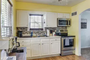 Timeless Charm in the Heart of Steubenville - Interiör