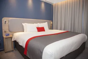 Holiday Inn Express Cardiff Bay by IHG - Habitación