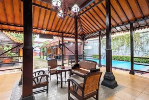 Oemah Kumbakarna Jogja - Pool