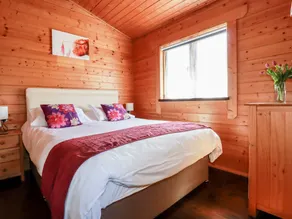 Cedar Lodge - Camera