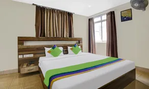 Treebo Darwesh Residency - 500m from Railway Station - Værelse
