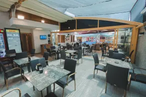 White Orange - Restaurant