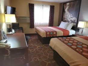 Super 8 by Wyndham Kansas City at Barry Road/Airport - Chambre