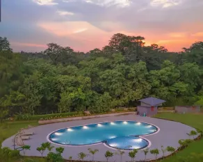 Corbett Virasat by Vatsam Resorts - Piscine
