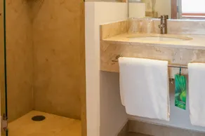 One Culiacan Forum - Salle de bain