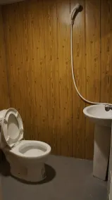 Monica Workshop - Bathroom