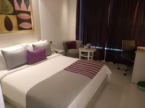 The Ashtan Sarovar Portico - Chambre
